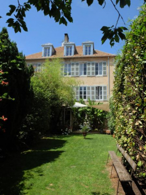 Le Jardin De Gustave